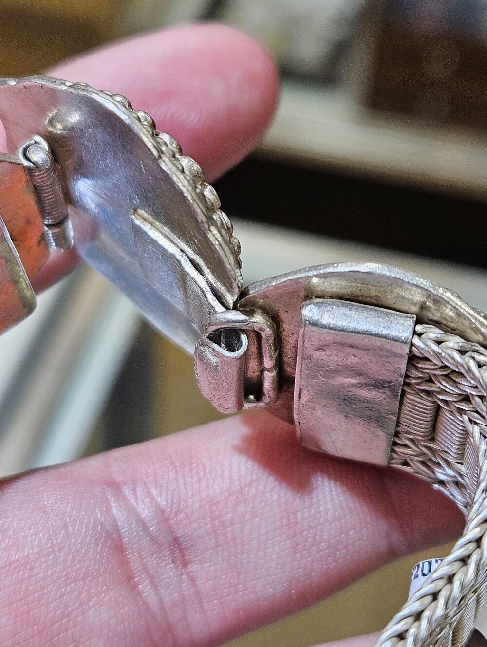 Vintage 900 Silver Flower Heart Shaped Crests Portrait Bracelet Cuff 7 inches - Picture 12 of 13